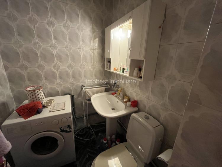 Fasleza nord, str Unirii, apartament cu 4 camere, decomandat, et 3/4! - 11