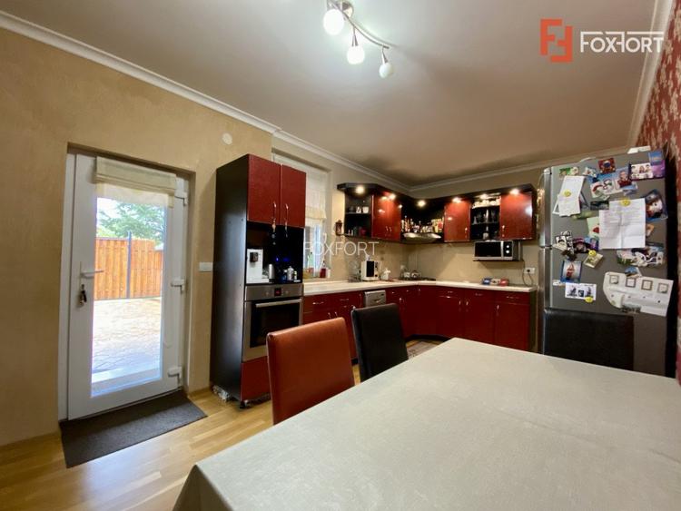 Casa cu 6 camere de vanzare in localitatea Sanandrei, zona Centrala - 17