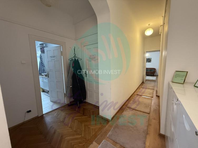 Spatiu, lumina si eleganta intr-un apartment interbelic - 13