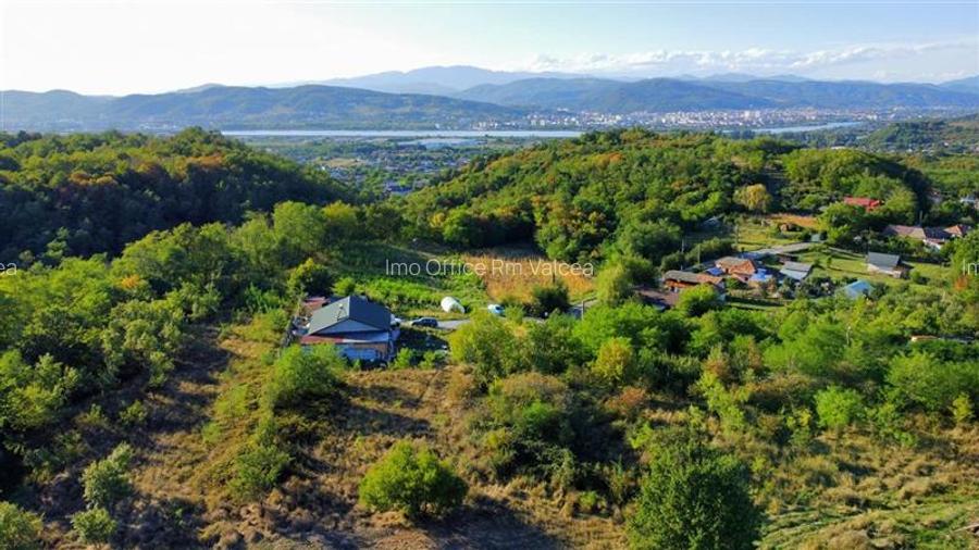 BUDESTI, TEREN 1000 MP, PRIVELISTE MINUNATA - 13