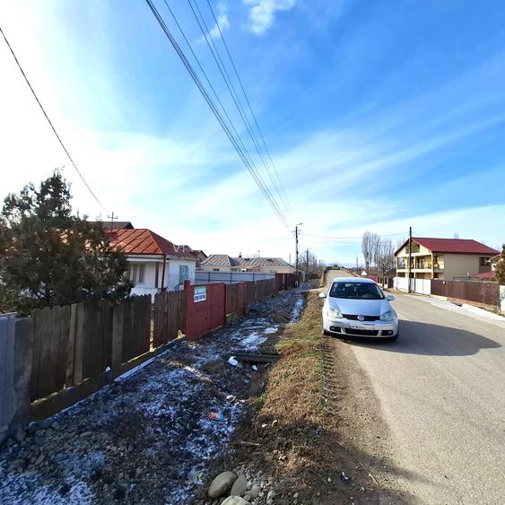 De vanzare Casa si teren Bizighesti - 2