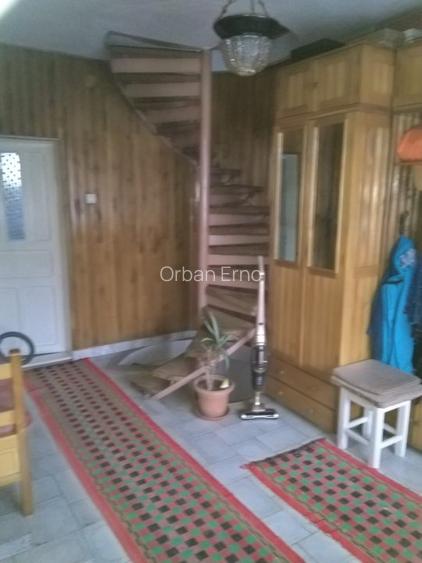 Casa familiala cu anexe - 11