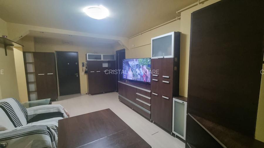 Vanzare Apartament 2 Camere Stradal pe Bd. Mircea Voda - 5