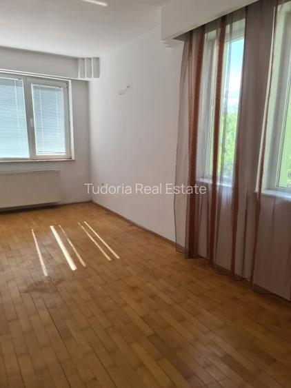 Casa individuala, 325 mp, teren 6475 mp, Vetis, Satu Mare! - 10