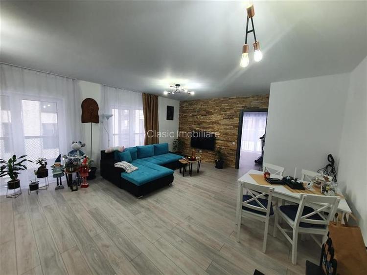 Vanzare apartament 3 camere de LUX cu gradina de 120 mp, zona Auchan Iris, Cluj- - 2