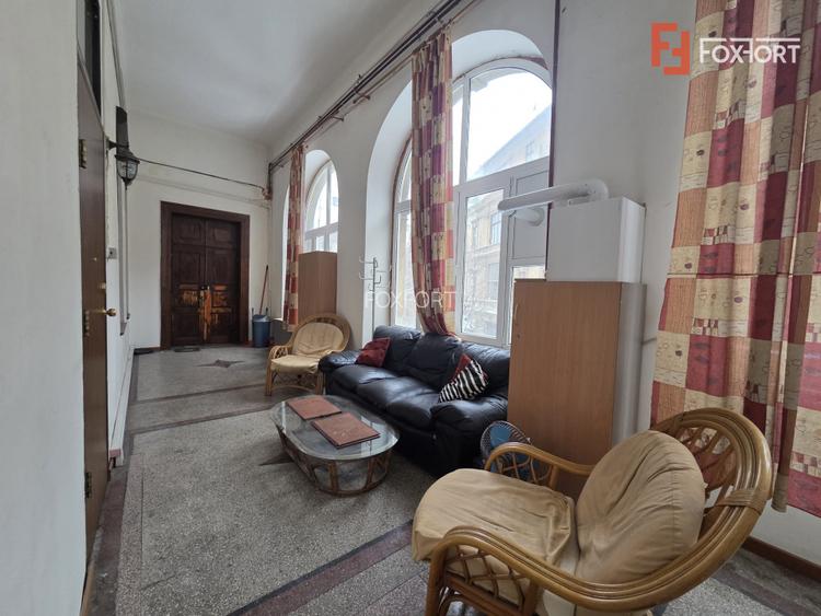 Apartament cu 2 camere semidecomandat, et 1, zona Centrala - 9