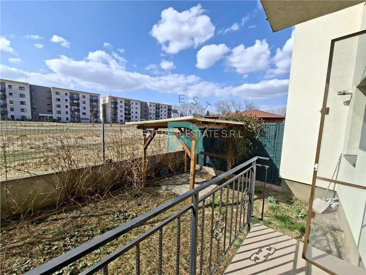 Garsoniera Casa Nobel, loc de parcare si gradina  proprie - 4