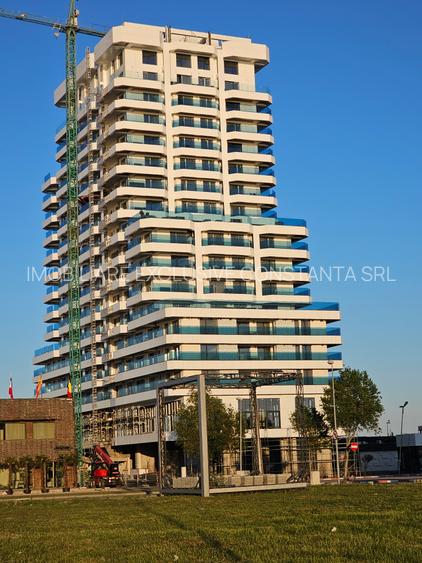 Apartament 2 Camere Marina Towers Blocul Vedetelor Vedere Frontală Mare si Lac - 16