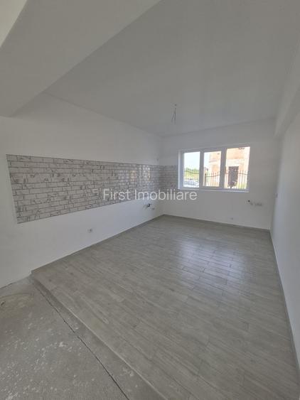 Vila cu 4 camere+pod locuibil,finisaje la alegere - 6