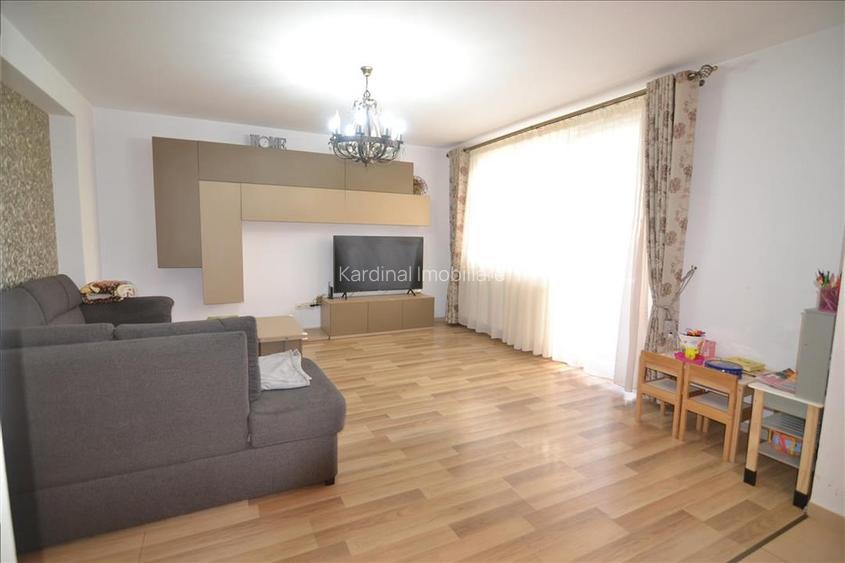 Apartament 3 camere decomandat  Urban Invest Tractorul - 24