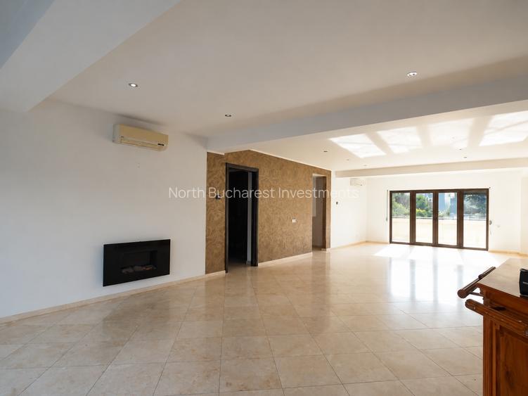 APARTAMENT 4 CAMERE - SISESTI - 2