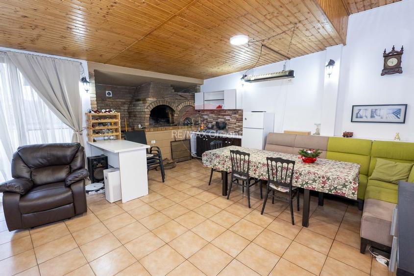 Vila 5 camere complet mobilata, foișor, teren generos - 2