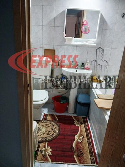 Dristor, Ramnicu Sarat, Piata, Metrou - 4