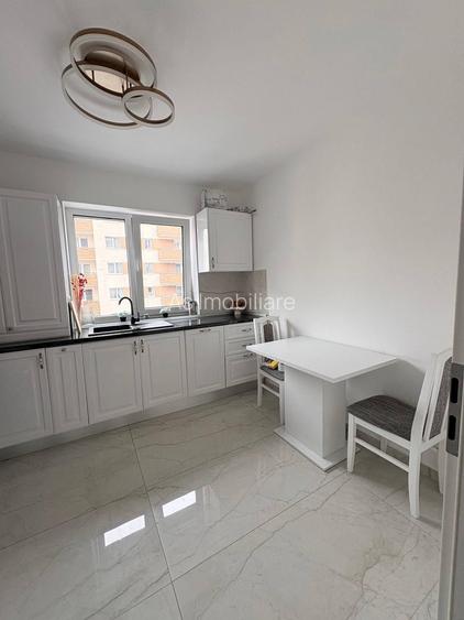 Apartament Modern 2 Camere, 65mp + Parcare Subterană, Coresi, Brasov - 3