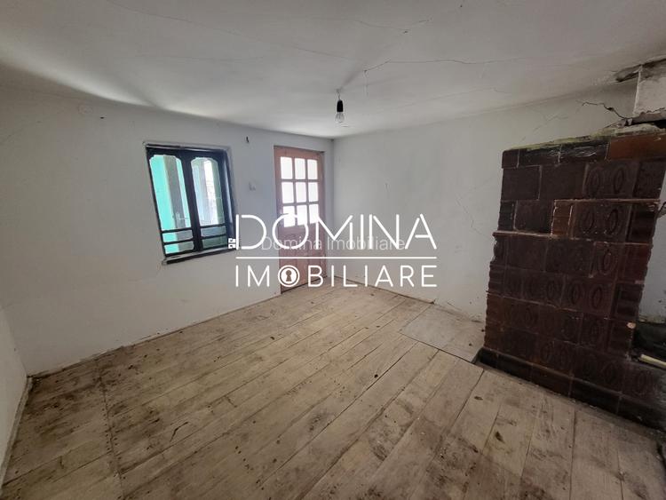 Vânzare casă și teren intravilan în comuna Arcani, sat Câmpofeni - 6