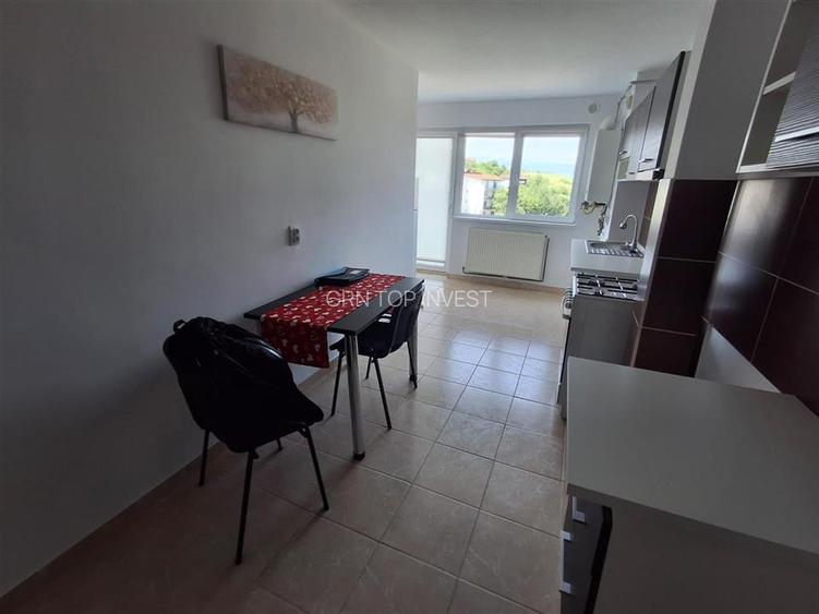 Apartament 3 camere si terasa zona Tilisca - 4