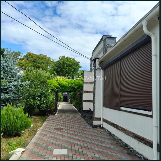 Vilă interbelică exclusivistă în centrul orașului Focșani - 12