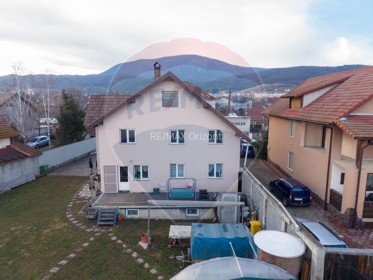 Casă noua - parcări subterane, teren 500 mp, Codlea - 7
