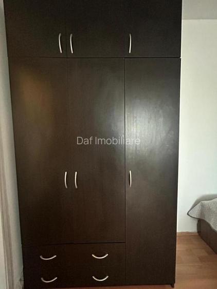 390euro-Studio 42mp -Unirii-OctavianGoga - 13