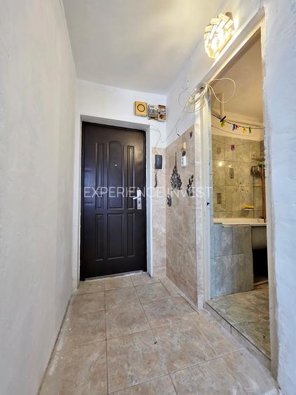 Vedere panoramică în Parcul Morarilor | Garsonieră de Vânzare | Conf 2 - 5