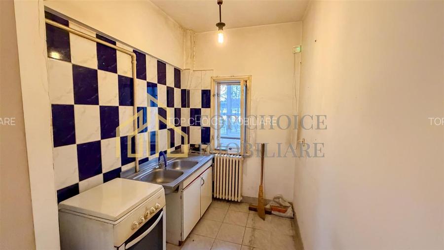 GARSONIERA SPATIOASA CU PARCARE SI BOXA - STEFAN CEL MARE - PARTER INALT - BLOC - 11