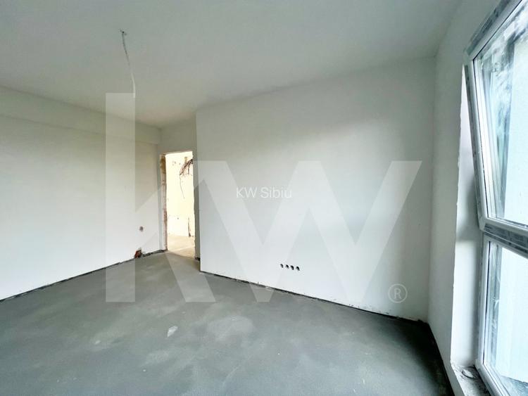 Apartament 3 camere, două băi, curte 50 mp -Natura la tine acasă! Cristian-SiBiU - 5