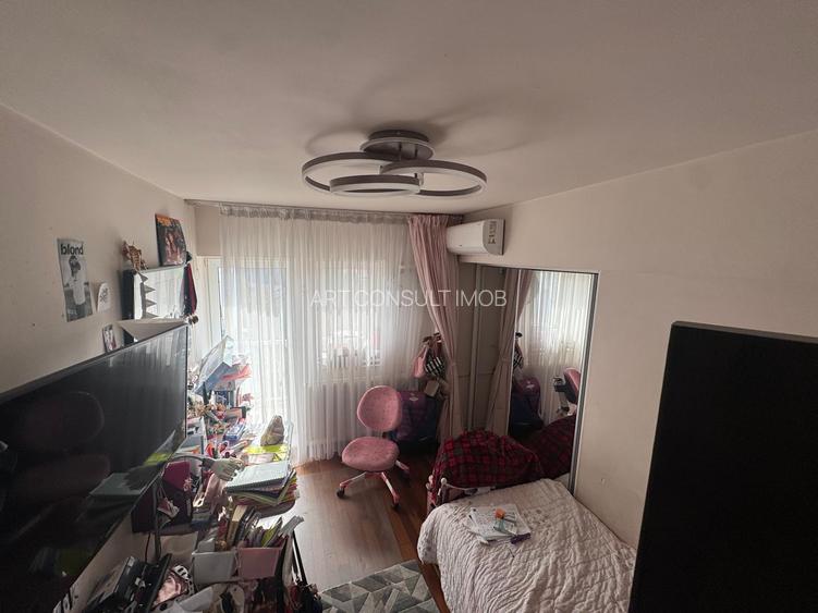 Apartament 4 camer | Bulevardul Unirii | 2 Parcari | 5 balcoane | Bucuresti - 9