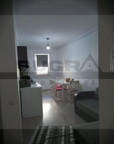 Apartament mobilat cu 2 camere, 44 mp, parcare, zona Baciu Regal