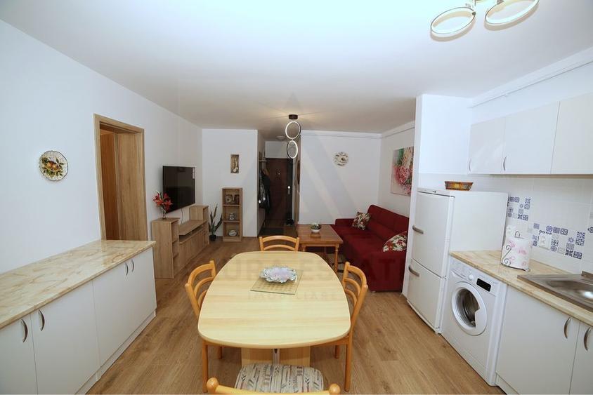 Apartament modern 2 camere balcon si parcare privata Cartier Magnolia
