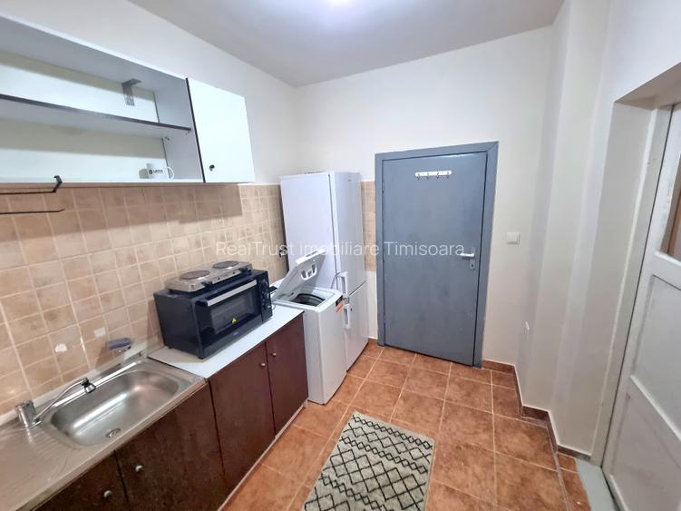 Apartament cu 1 cameră, foarte spațios, parter, clădire istorică, zona Traian - 3