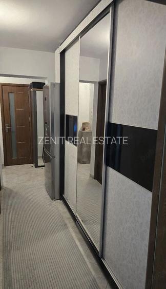 Renovat // Mobilat/utilat // Decomandat - 11