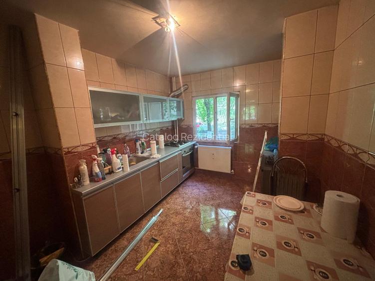 Apartament 3 camere de vanzare in zona Drumul Taberei-metrou Tudor Vladimirescu - 9