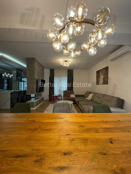 Casă individuală în Comuna Berceni | 550 mp teren | Acces asfaltat | 6 camere - 14