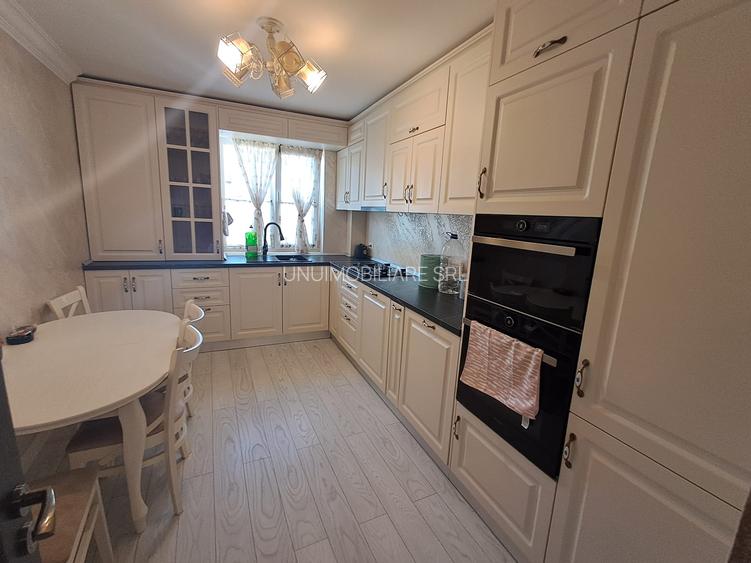 Apartament 4 camere Zona Primarie - Cinema Balada - etaj 3/3 - 100 mp - 24