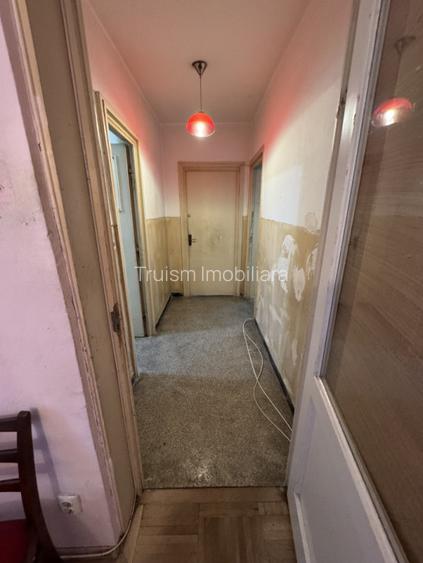 Ap 3 cam, semidec, et 3/9, Sud- Jianu - 13