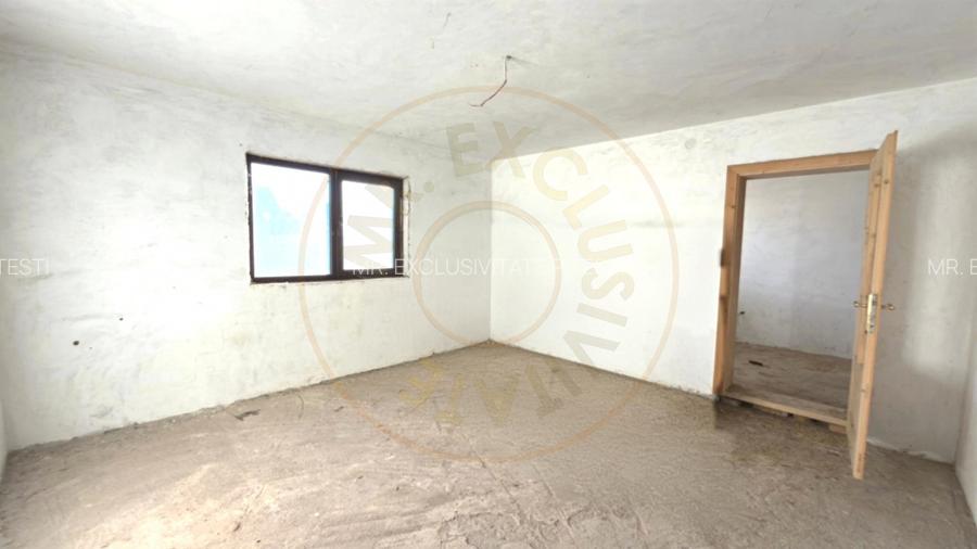 Casa generoasa cu teren de 1186 mp intravilan-Retevoiesti -Pietrosani-Arges! - 7