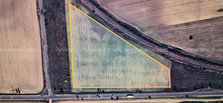 Teren agricol de vanzare 2 ha,  stradal la asfalt  pe  DN 24 TISITA - TECUCI - 2
