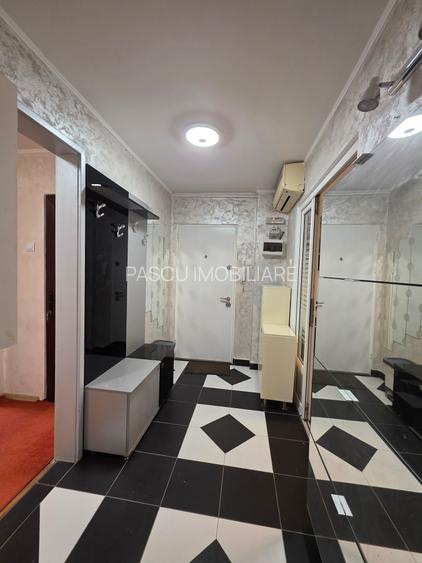 Nicolae Grigorescu, apropiere metrou, cf.I, decomandat, renovat, bloc reabilitat - 12