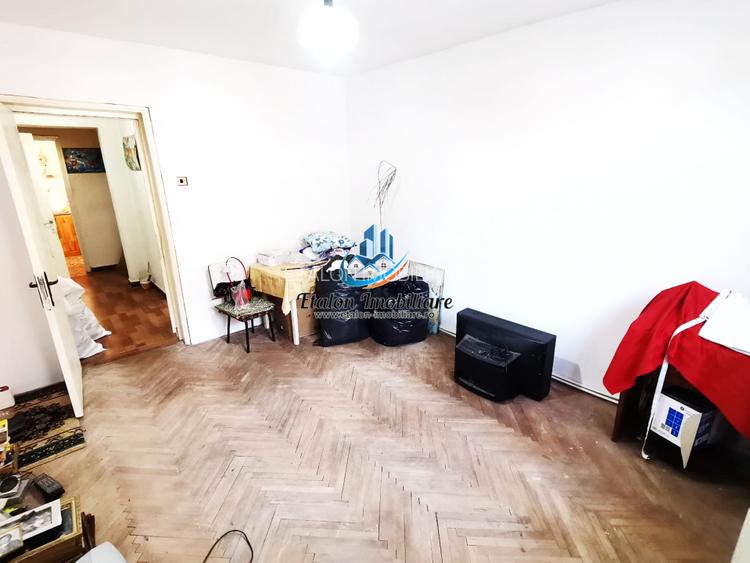 Apartament 4 camere semidecomandat, etaj 6, Maratei Piatra Neamt - 4