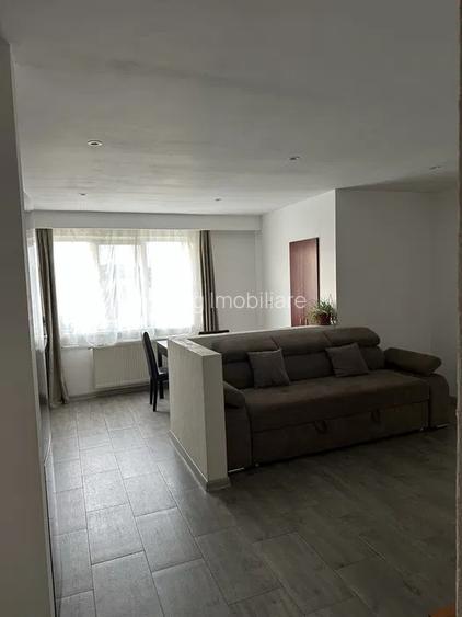 Apartament cu 3 camere, 73 mp, parcare, zona Cetatii - 4
