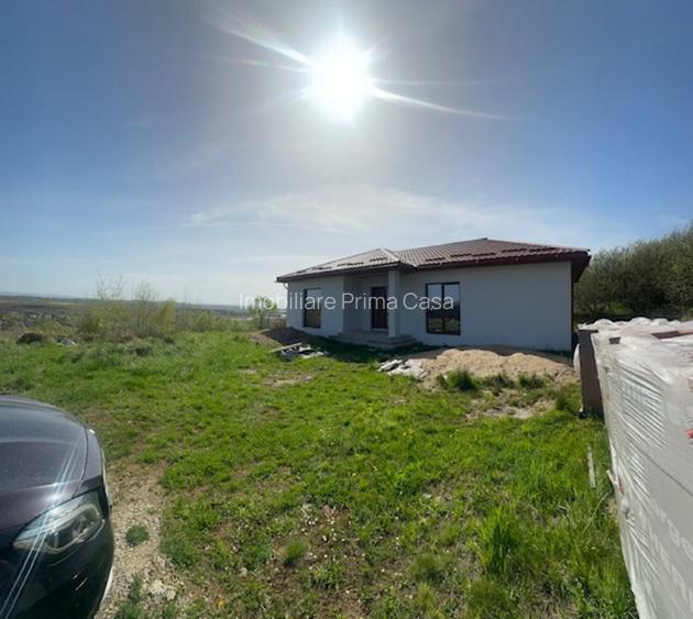 TAUTII DE SUS, casa pe 1 nivel 150mp -semifinisata, 5ari teren ! - 8