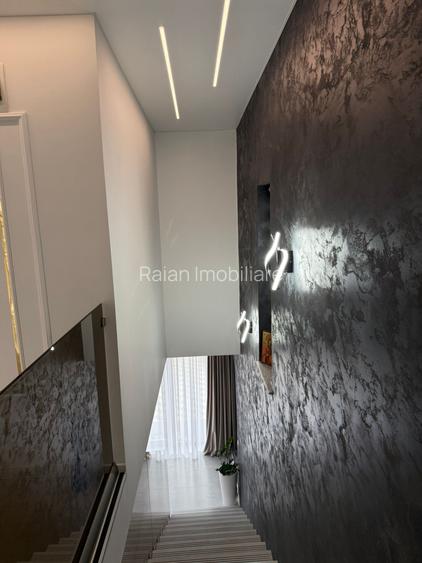 Vila cubista proiect deosebit, in Galati, zona Arcasilor, sup.teren 300mp - 12