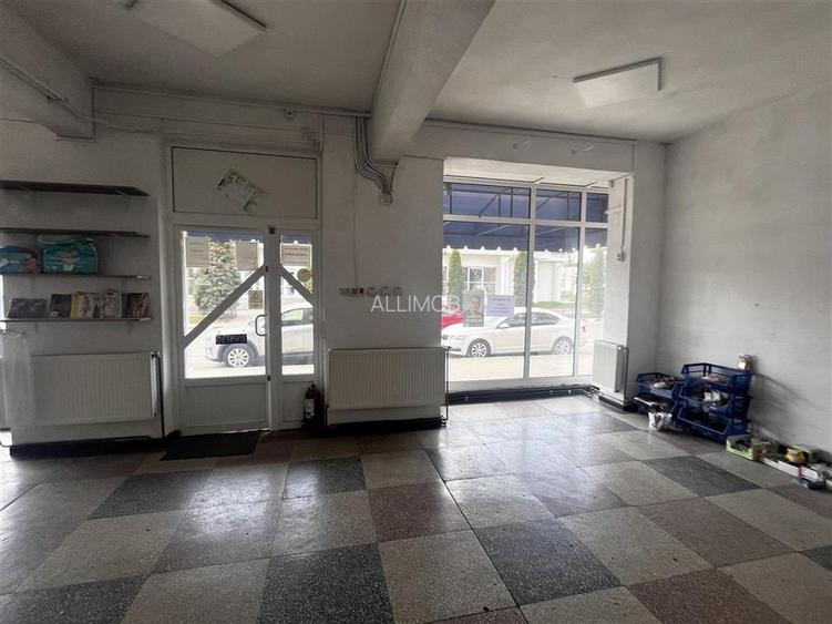 Spatiu comercial de 120 mp in Plopeni, zona cu vad . - 18