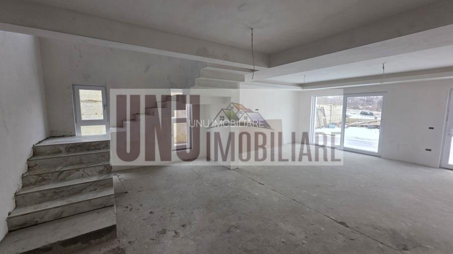 Casa,Bucium-sos Barnova, 200 mp utili,4 dormitoare,4 bai - 11