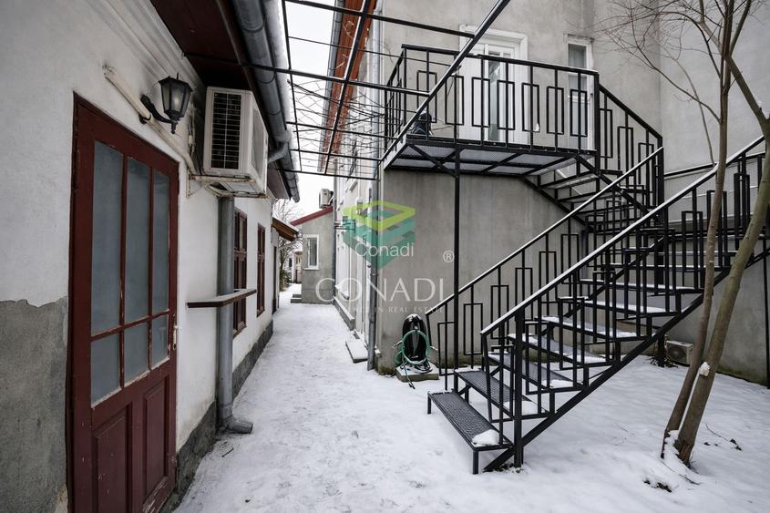 Casa la curte zona Timpuri Noi Vitan - 49