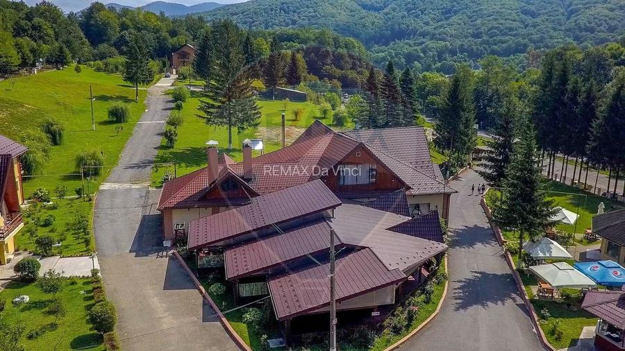 Oportunitate rară in România! Complex turistic Poiana Sărată si pădure - 2