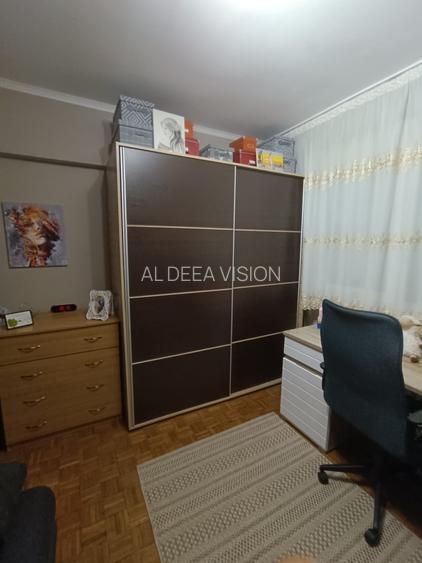 Apartament 2 camere, de vânzare, zona Herculane, balcon 9 mp - 4