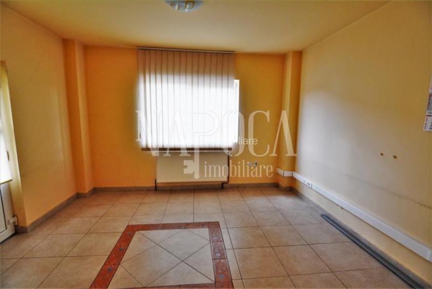 Casa 10 camere de vanzare in Floresti - 11