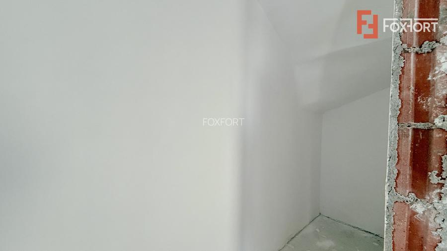 Duplex de vanzare, 4 camere cu toate utilitatile - Mosnita Noua - 17