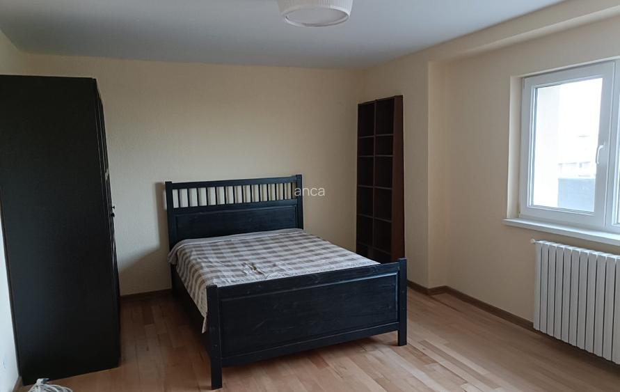 Inchiriez Garsoniera Bld Decebal  42mp - 2